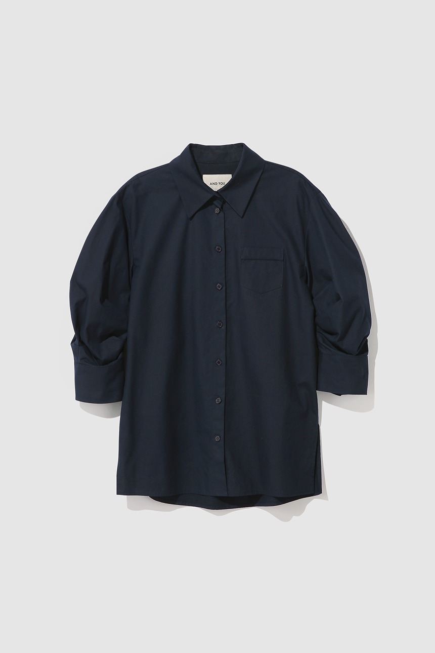 LANAI Voluminous sleeve blouse (Navy)